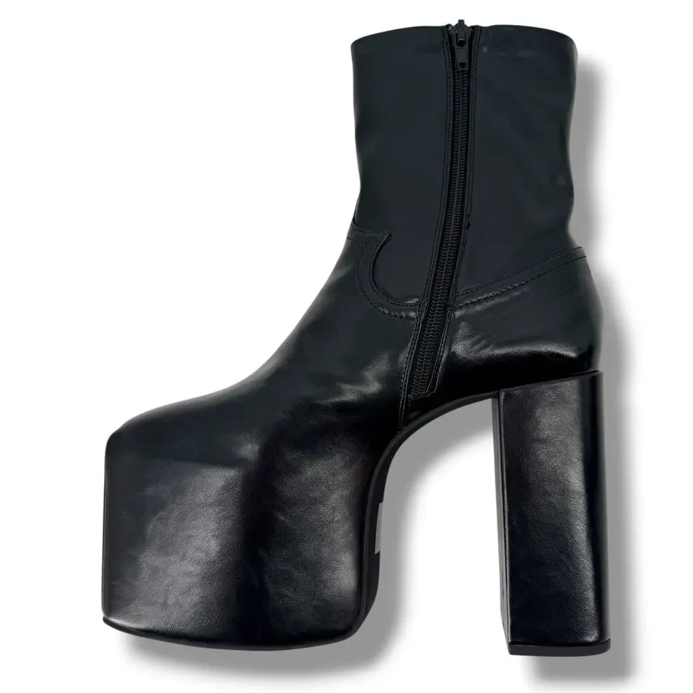 Jeffrey Campbell The Dare Platform Square Toe Ankle Boots Size 8 M Faux Leather